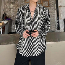 Load image into Gallery viewer, Geometry Texture Print Casual Long Sleeve Shirt
