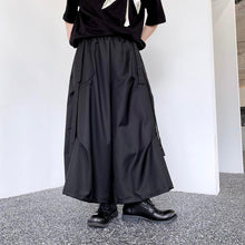 Load image into Gallery viewer, Dark Ribbon Pleated Wide Leg Hakama
