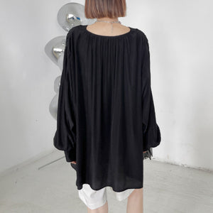 V Neck Long Sleeved Loose Shirt