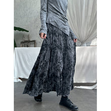 Load image into Gallery viewer, Black A-line Mid-length Pleated Skirt
