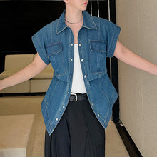 Load image into Gallery viewer, Vintage Large Pocket Denim Vest Jacket
