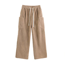 Load image into Gallery viewer, Polar Fleece Multi-pocket Thickened Sweatpants
