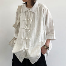 Load image into Gallery viewer, Cotton And Linen Buttoned Pleated  Shirt
