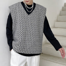 Load image into Gallery viewer, V-neck Pullover Woven Chunky Floral Waistcoat
