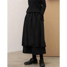 Load image into Gallery viewer, Irregular Multi-layer Cropped Hakama
