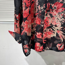 Load image into Gallery viewer, Slanted Placket Large Floral Print Shirt
