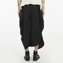 Load image into Gallery viewer, Wrinkled Loose Cropped Culottes
