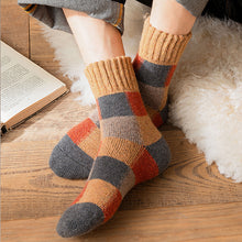 Load image into Gallery viewer, Men&#39;s Winter Warm Cotton Socks
