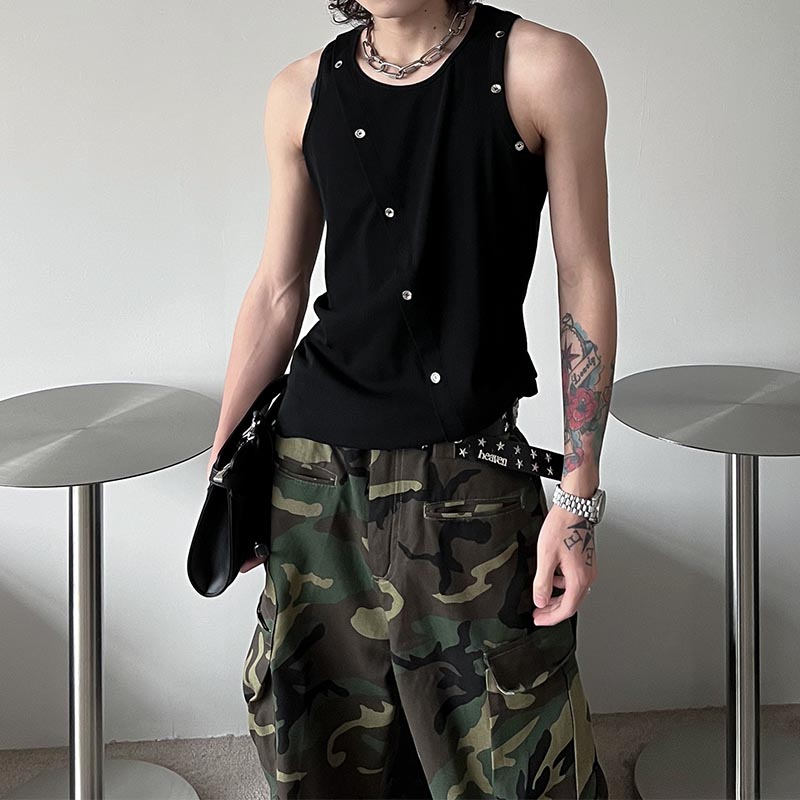 Metal Irregular Breasted Sleeveless Knit Vest