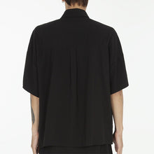 Load image into Gallery viewer, Black Simple Loose Short Sleeve Shirt
