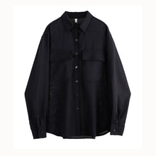 Load image into Gallery viewer, Two Pocket Loose Black Shirt
