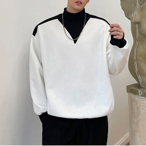 Contrasting Color Turtleneck Sweatshirt