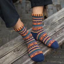 Load image into Gallery viewer, Men&#39;s Retro Ethnic Socks
