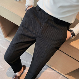 Waffle Solid Slim Fit Elastic Waist Trousers