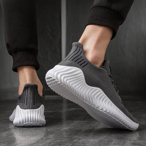 Light Mesh Sneaker