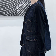 Load image into Gallery viewer, Multi-pocket Denim Vest
