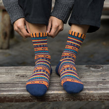 Load image into Gallery viewer, Men&#39;s Retro Ethnic Socks
