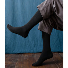 Load image into Gallery viewer, Men&#39;s Black Knee-length Calf Socks
