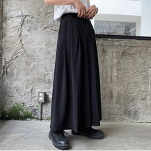 Load image into Gallery viewer, Loose Wide Leg Big Flare Cropped Hakama
