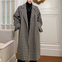 Load image into Gallery viewer, British Plaid Mid-length Thickened Coat
