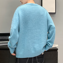 Load image into Gallery viewer, Round Neck Pullover Long Sleeved Sweater
