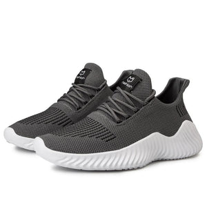 Light Mesh Sneaker