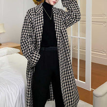 Load image into Gallery viewer, British Plaid Mid-length Thickened Coat
