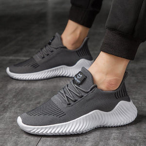 Light Mesh Sneaker