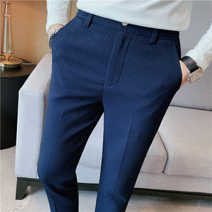 Waffle Solid Slim Fit Elastic Waist Trousers