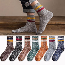 Load image into Gallery viewer, Men&#39;s Retro Ethnic Cotton Socks
