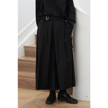 Load image into Gallery viewer, Black Loose Long Hakama
