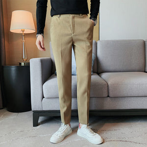 Waffle Solid Slim Fit Elastic Waist Trousers