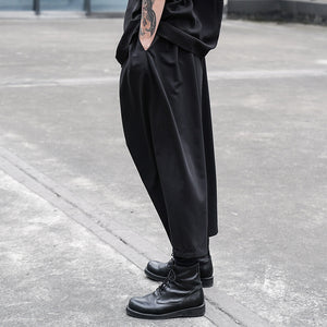 Pleated Straight-leg Pants