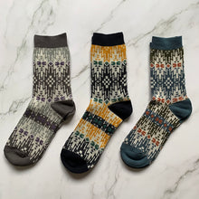 Load image into Gallery viewer, Men&#39;s Vintage Socks
