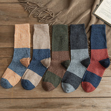 Load image into Gallery viewer, Men&#39;s Retro Ethnic Socks
