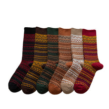 Load image into Gallery viewer, Japanese Retro Ethnic Socks
