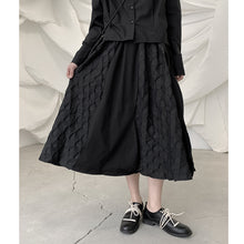 Load image into Gallery viewer, Scale-shaped Textured Patchwork Skirt
