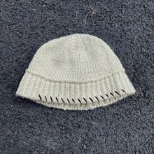 Load image into Gallery viewer, Seaming Woolen Bucket Hat
