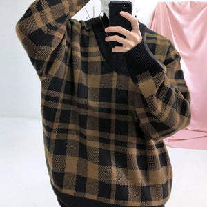 Retro Loose V-neck Pullover Sweater