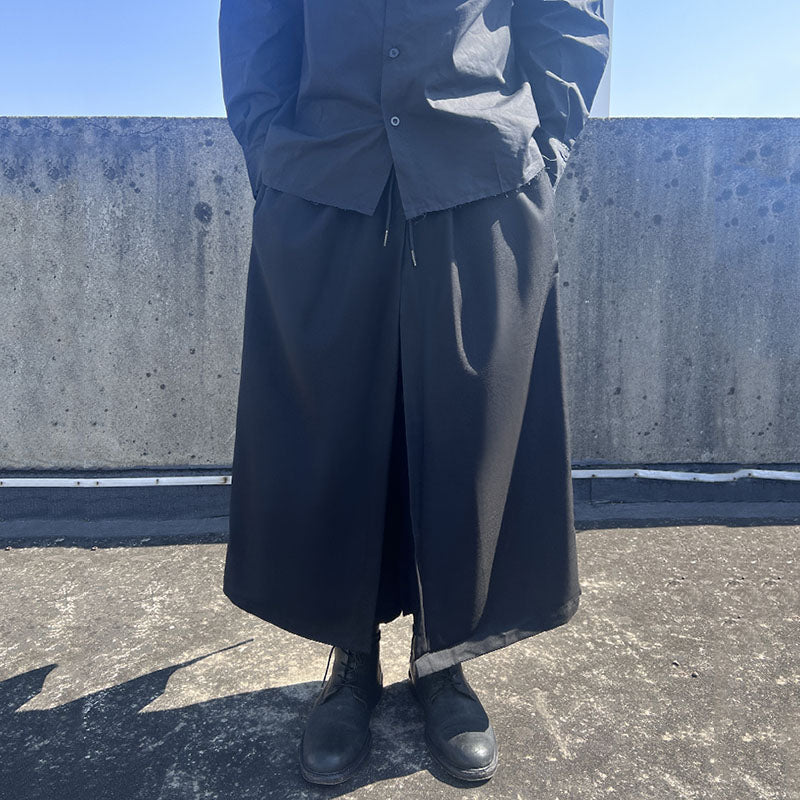 Dark Slit Loose Hakama