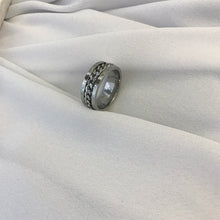 Load image into Gallery viewer, Simple Titanium Steel Chain Ring
