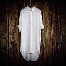 Load image into Gallery viewer, Swallowtail Mid Length Casual Shirt
