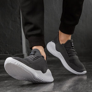 Light Mesh Sneaker