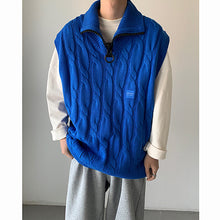 Load image into Gallery viewer, Winter Vintage Zip Turtleneck Knit Vest
