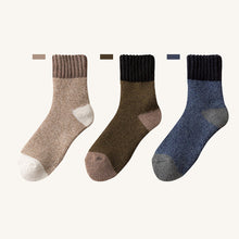 Load image into Gallery viewer, Men&#39;s Winter Deodorant Socks
