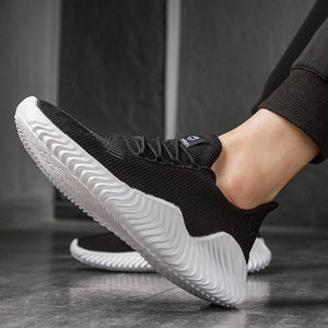 Light Mesh Sneaker