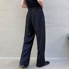 Load image into Gallery viewer, Three-dimensional Pressed Pleated Trousers
